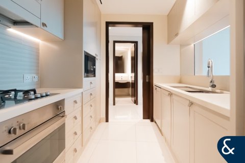 Apartment in Downtown Dubai (Downtown Burj Dubai), Dubai 2 bedrooms, 126 sq.m. № 91423 - photo 16