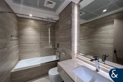 Apartment in Jumeirah Village Circle, Dubai 2 bedrooms, 114 sq.m. № 91425 - photo 13