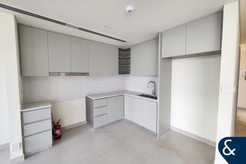 Villa in The Valley, Dubai 4 bedrooms, 218 sq.m. № 91424 - photo 2