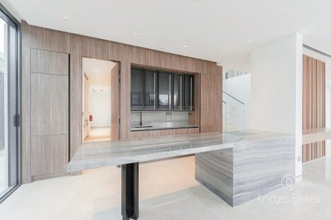Villa en Tilal Al Ghaf, Dubai, 6 dormitorios, 860 m², № 83983 - foto 11