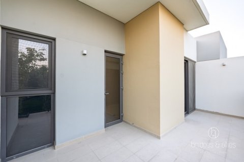 Villa en Tilal Al Ghaf, Dubai, 4 dormitorios, 140 m², № 83986 - foto 13
