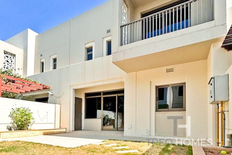 تاون هاوس في Zahra Townhouses, Town Square, دبي 3 غرف نوم, 207 م² رقم 13633 - صورة 2