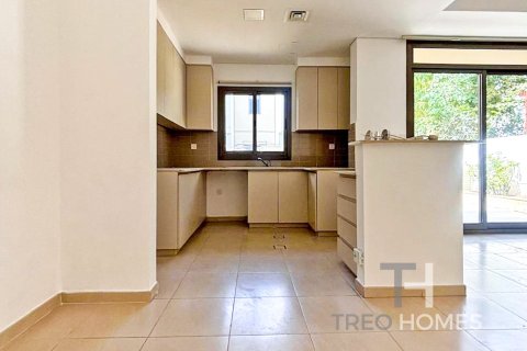 تاون هاوس في Zahra Townhouses, Town Square, دبي 3 غرف نوم, 207 م² رقم 13633 - صورة 4