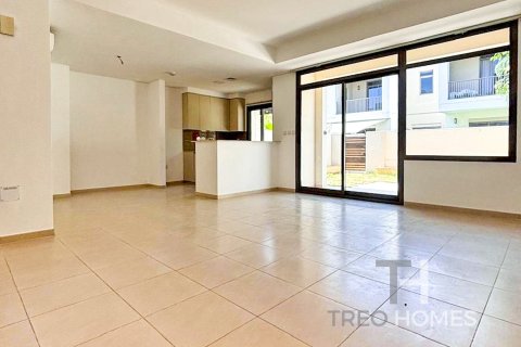 تاون هاوس في Zahra Townhouses, Town Square, دبي 3 غرف نوم, 207 م² رقم 13633 - صورة 3