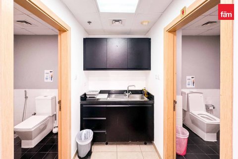 Купить офис в Дубае: 246.5м², № 13045 - фото 3