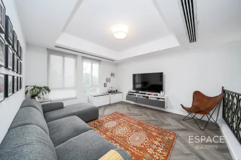 فيلا في البحيرات, دبي 3 غرف نوم, 280 م² رقم 71078 - صورة 13