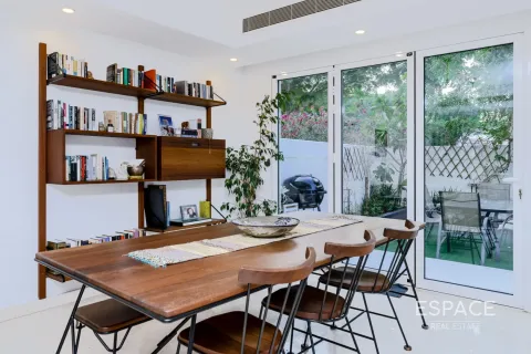 فيلا في البحيرات, دبي 3 غرف نوم, 280 م² رقم 71078 - صورة 5