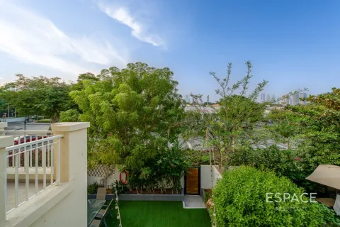 فيلا في البحيرات, دبي 3 غرف نوم, 280 م² رقم 71078 - صورة 17