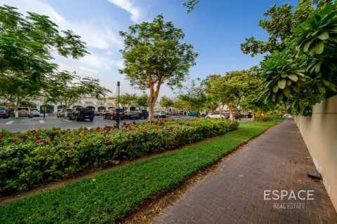 فيلا في البحيرات, دبي 3 غرف نوم, 280 م² رقم 71078 - صورة 20