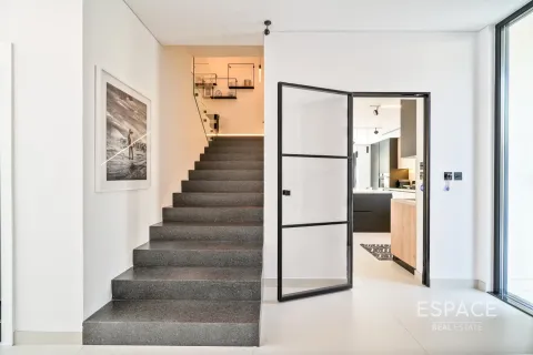 Villa en Meadows, Dubai, 5 dormitorios, 387 m², № 71075 - foto 14