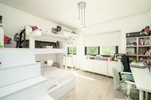 Villa en Meadows, Dubai, 5 dormitorios, 387 m², № 71075 - foto 20