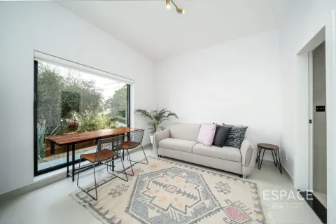 Villa en Meadows, Dubai, 5 dormitorios, 387 m², № 71075 - foto 13