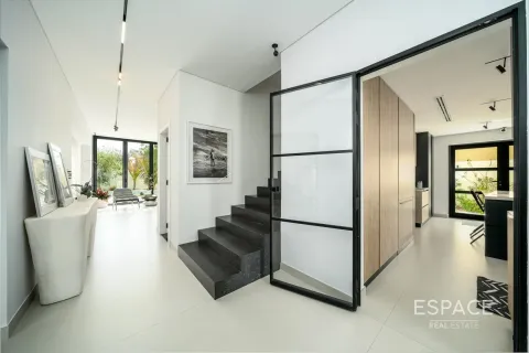 Villa en Meadows, Dubai, 5 dormitorios, 387 m², № 71075 - foto 10