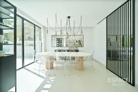 Villa en Meadows, Dubai, 5 dormitorios, 387 m², № 71075 - foto 6