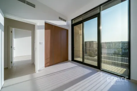 Townhouse in EMAAR South, Dubai South (Dubai World Central), Dubai 4 bedrooms, 223 sq.m. № 71079 - photo 3