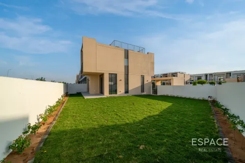 Townhouse in EMAAR South, Dubai South (Dubai World Central), Dubai 4 bedrooms, 223 sq.m. № 71079 - photo 18