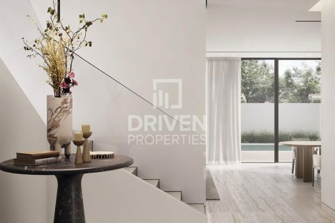 Villa in Jumeirah Park, Dubai 5 bedrooms, 555 sq.m. № 19539 - photo 5