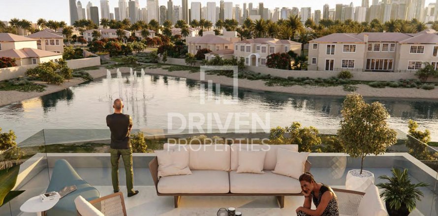 Villa in Jumeirah Park, Dubai 5 bedrooms, 555 sq.m. № 19539