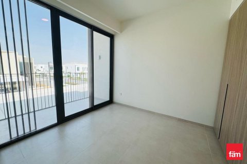 فيلا في دبي 4 غرف نوم, 257.5 م² رقم 23037 - صورة 2