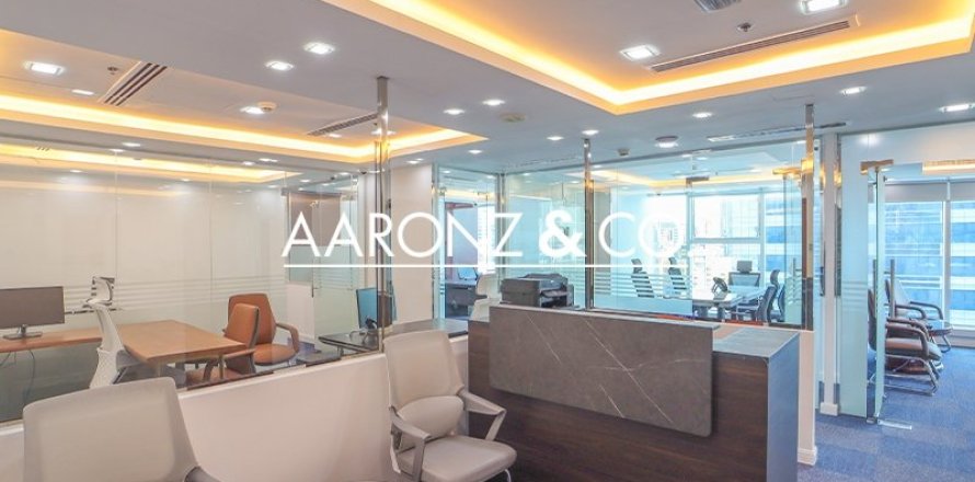 Oficina en Business Bay, Dubai, 124 m², № 84424