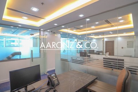 Oficina en Business Bay, Dubai, 124 m², № 84424 - foto 11