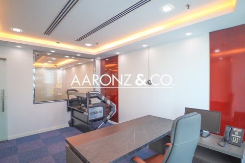 Oficina en Business Bay, Dubai, 124 m², № 84424 - foto 16
