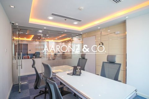 Oficina en Business Bay, Dubai, 124 m², № 84424 - foto 8