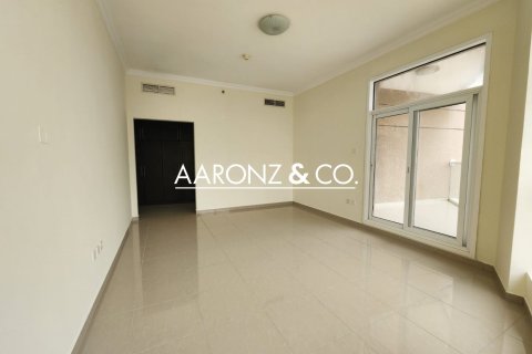 Apartment in Arjan, Dubai 3 bedrooms, 187 sq.m. № 84421 - photo 14