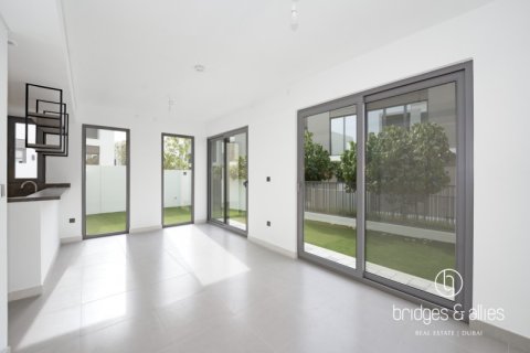 Villa en Tilal Al Ghaf, Dubai, 4 dormitorios, 252 m², № 84437 - foto 10