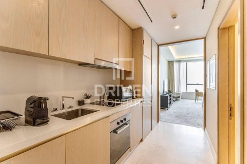 Apartment in The Palm Tower, Palm Jumeirah, Dubai studio, 48.68 sq.m. № 129114 - photo 5