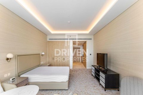 Apartment in The Palm Tower, Palm Jumeirah, Dubai studio, 48.68 sq.m. № 129114