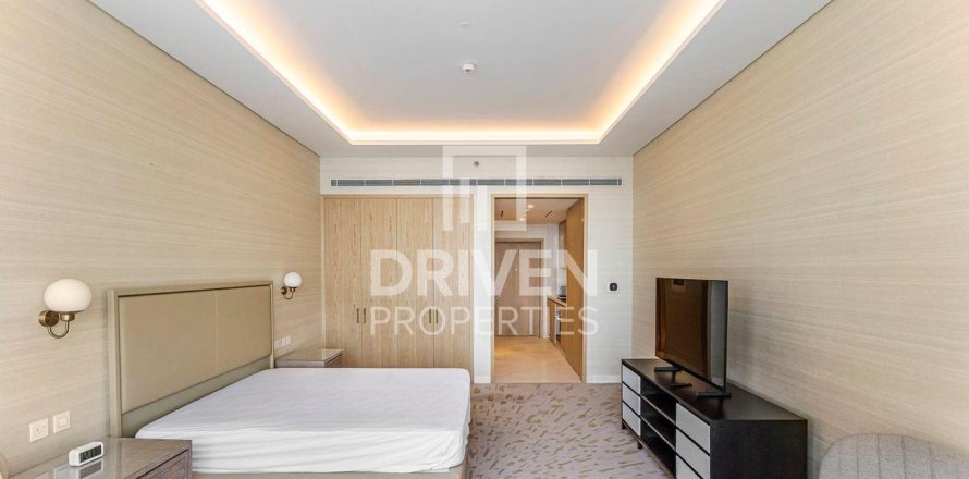 Apartment in The Palm Tower, Palm Jumeirah, Dubai studio, 48.68 sq.m. № 129114