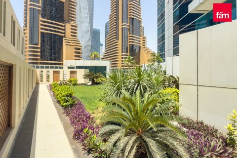 Duplex in Dubai Marina, Dubai 1 bedroom, 104.5 sq.m. № 23617 - photo 2