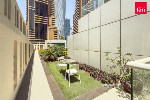 Duplex in Dubai Marina, Dubai 1 bedroom, 104.5 sq.m. № 23617 - photo 1