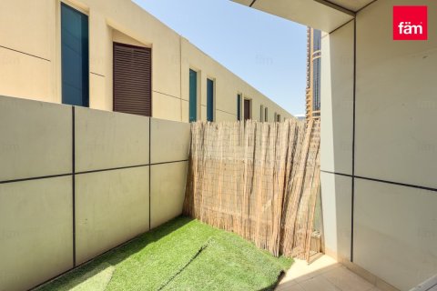 Duplex in Dubai Marina, Dubai 1 bedroom, 104.5 sq.m. № 23617 - photo 6