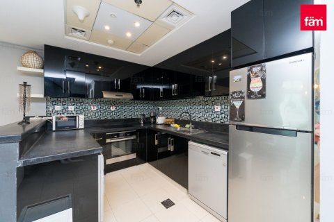 Duplex in Dubai Marina, Dubai 1 bedroom, 104.5 sq.m. № 23617 - photo 16