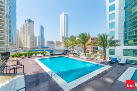 Duplex in Dubai Marina, Dubai 1 bedroom, 104.5 sq.m. № 23617 - photo 25