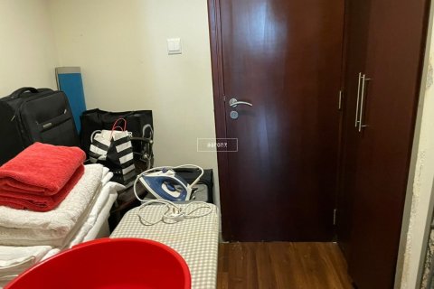 Apartment in Jumeirah Lake Towers, Dubai 2 bedrooms, 123.3 sq.m. № 42618 - photo 8