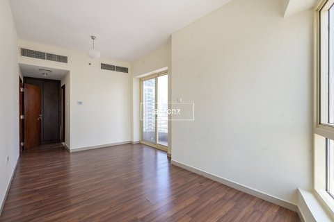 Снять в аренду квартиру в Джумейра Лейк Тауэрс, Дубай: 2 спальни, 123.3м², № 42618 - фото 7