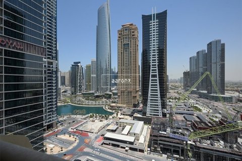 Снять в аренду квартиру в Джумейра Лейк Тауэрс, Дубай: 2 спальни, 123.3м², № 42618 - фото 5