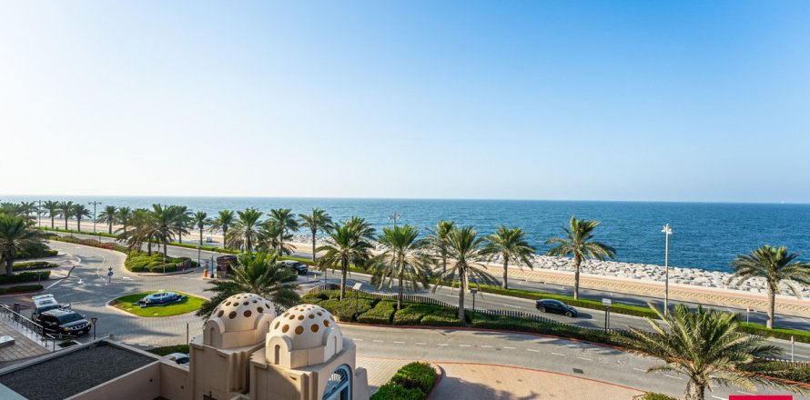 Apartamento en Palm Jumeirah, Dubai, 2 dormitorios, 144.4 m², № 47237