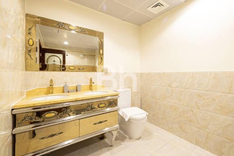 Appartement à Jumeirah Beach Residence, Dubai, 4 chambres, 256 m², № 25078 - photo 6