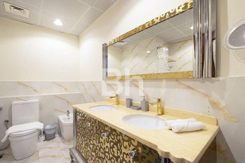 Appartement à Jumeirah Beach Residence, Dubai, 4 chambres, 256 m², № 25078 - photo 4