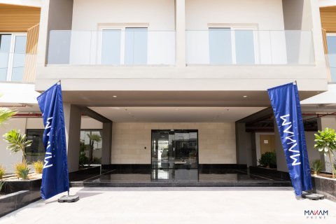 Apartment in Dubai South (Dubai World Central), Dubai 1 bedroom, 65 sq.m. № 92273 - photo 2