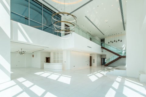 Penthouse in AL HABTOOR CITY in Business Bay, Dubai 5 bedrooms № 30780 - photo 2