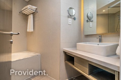 Apartment in DAMAC MAISON PRIVE in Business Bay, Dubai 2 bedrooms, 117.8 sq.m. № 30779 - photo 20