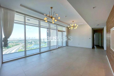 Apartment in Jumeirah Lake Towers, Dubai 3 bedrooms, 204 sq.m. № 43804 - photo 3