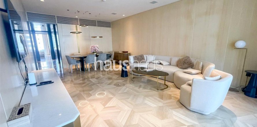 Apartamento en FIVE Palm Jumeirah, Palm Jumeirah, Dubai, 3 dormitorios, 216 m², № 43803