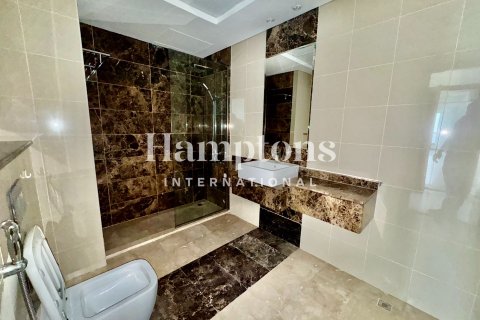 Penthouse in The Address Dubai Marina, Dubai Marina, Dubai 5 bedrooms, 350.52023191 sq.m. № 72031 - photo 1