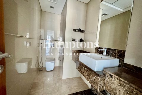 Penthouse in The Address Dubai Marina, Dubai Marina, Dubai 5 bedrooms, 350.52023191 sq.m. № 72031 - photo 2